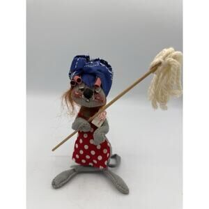 1971 Annalee Cleaning Mouse Doll 6” Red Polka Dot Apron Mop Curlers Bandana VTG